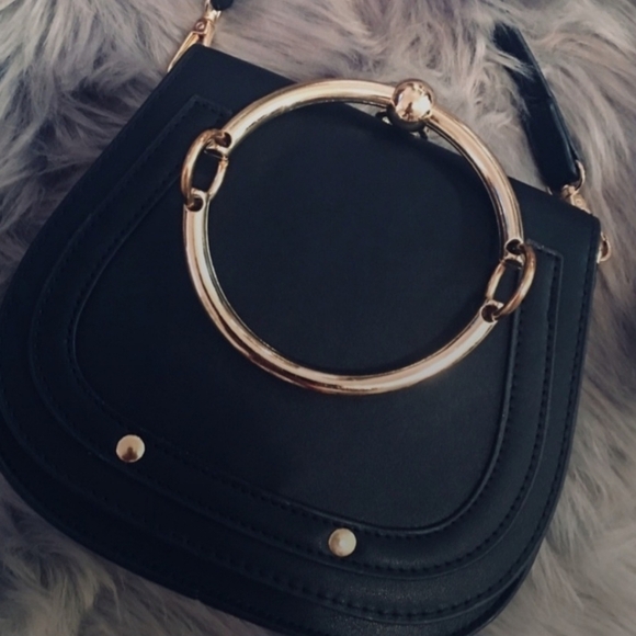 The It Bag Similar To Dakota NWOT - Picture 3 of 7